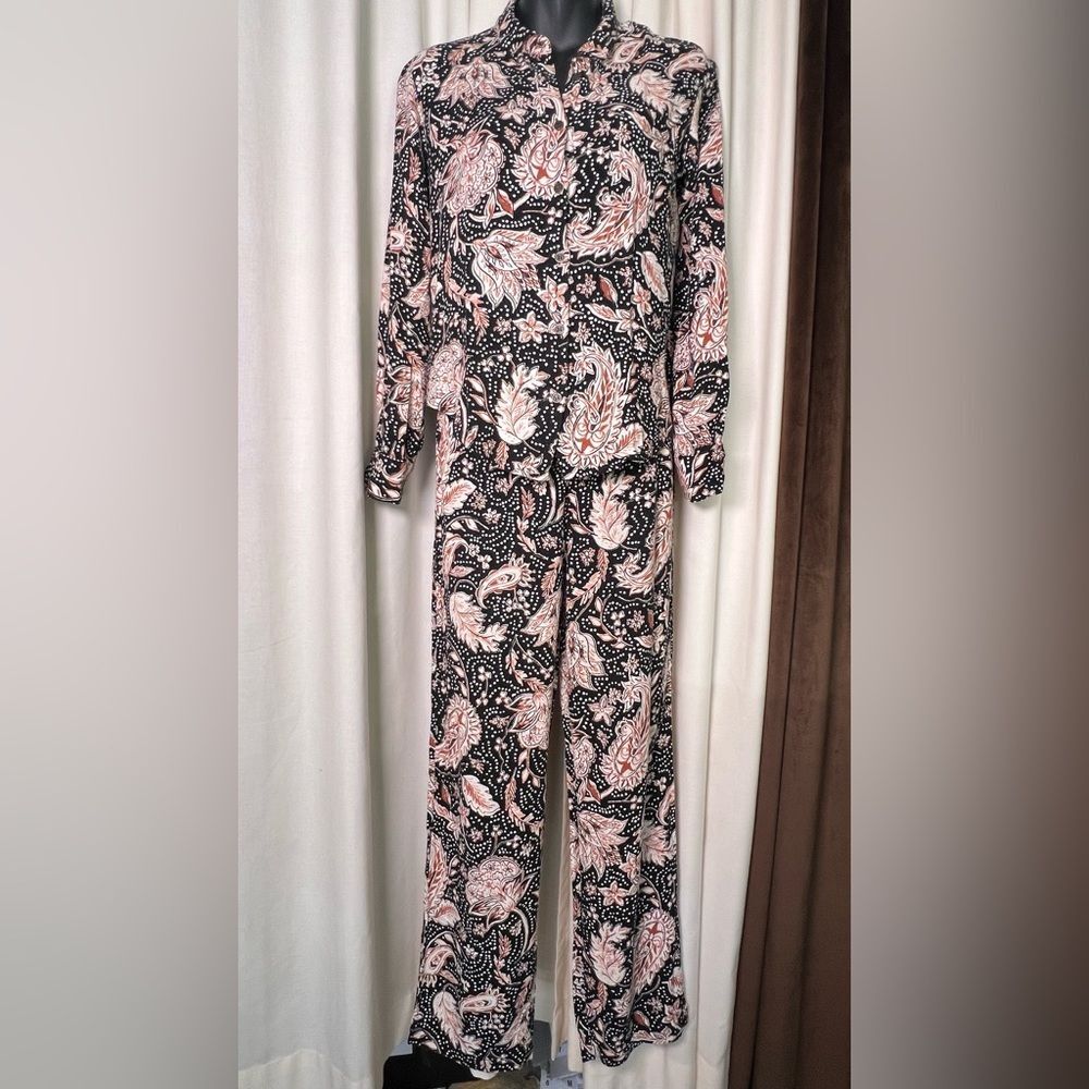 P.J. SALVAGE Floral two piece pajama set 💗 beautiful quality 💗 size XS